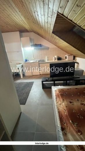 INTERLODGE Ratingen: Komplett m&ouml;bliertes Dachgescho&szlig;-Apartment mit Balkon