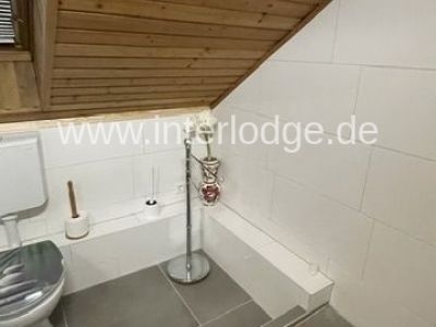 INTERLODGE Ratingen: Komplett m&ouml;bliertes Dachgescho&szlig;-Apartment mit Balkon