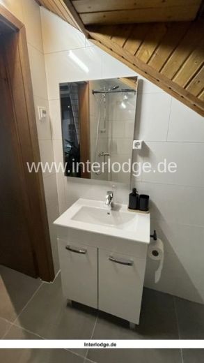 INTERLODGE Ratingen: Komplett m&ouml;bliertes Dachgescho&szlig;-Apartment mit Balkon