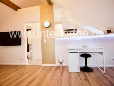 INTERLODGE M&ouml;bliertes Loft am Park und citynah in Neuss - Reuschenberg