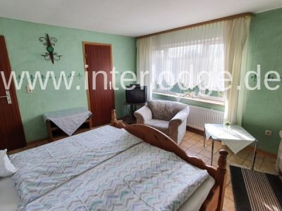 INTERLODGE Bad Gandersheim:
M&ouml;blierte Einzel- und Doppelzimmer, K&uuml;chen, TV, W-Lan, f&uuml;r 1-27 Pers.