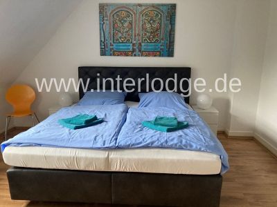 INTERLODGE Bochum: Komplett m&ouml;bliertes, ger&auml;umiges Apartment