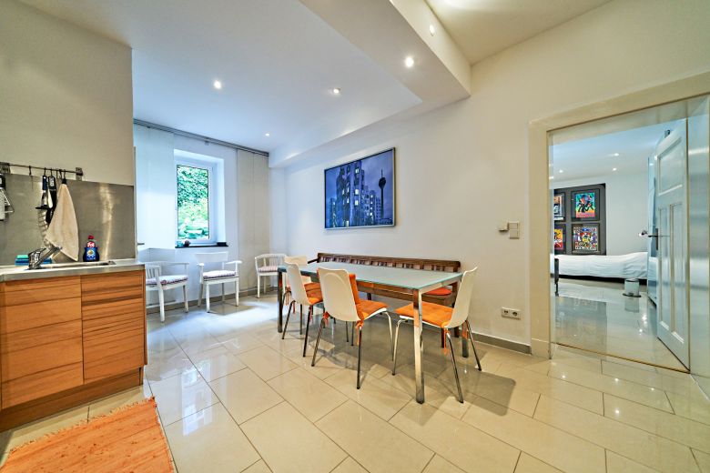Wundersch&ouml;ne Wohnung in TOP-Lage Unterbilk/ Medienhafen