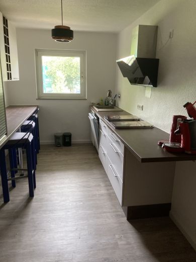 In Essen-R&uuml;ttenscheid m&ouml;blierte 4-Raum-Wohnung