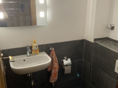 In Essen-R&uuml;ttenscheid m&ouml;blierte 4-Raum-Wohnung