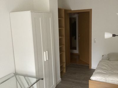 In Essen-R&uuml;ttenscheid m&ouml;blierte 4-Raum-Wohnung