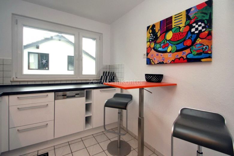 Schickes Apartment in ruhiger, guter Lage N&auml;he Ruhrufer, WLAN aktiv, mit Balkon / Chic apartment in a quiet, good location near the Ruhrufer, WiFi active, with balcony