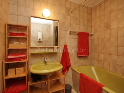 Schickes Apartment in ruhiger, guter Lage N&auml;he Ruhrufer, WLAN aktiv, mit Balkon / Chic apartment in a quiet, good location near the Ruhrufer, WiFi active, with balcony