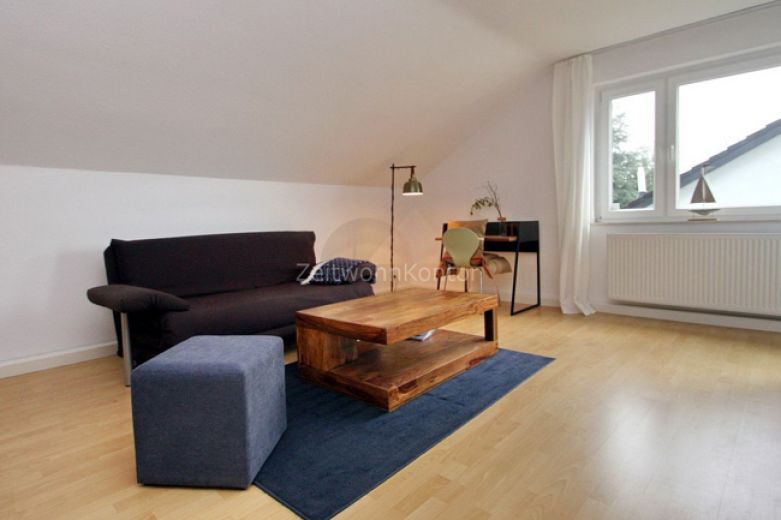 Schickes Apartment in ruhiger, guter Lage N&auml;he Ruhrufer, WLAN aktiv, mit Balkon / Chic apartment in a quiet, good location near the Ruhrufer, WiFi active, with balcony