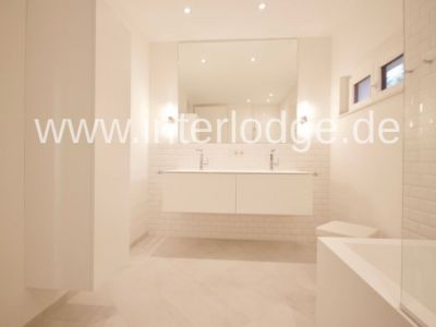 INTERLODGE freistehendes modern m&ouml;bliertes Haus,  2 Etagen mit Luxusausstattung, in Neuss-Holzheim