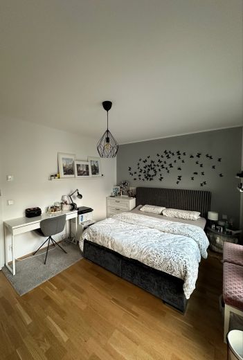 M&ouml;blierte 3-Zimmer Wohnung mit Balkon