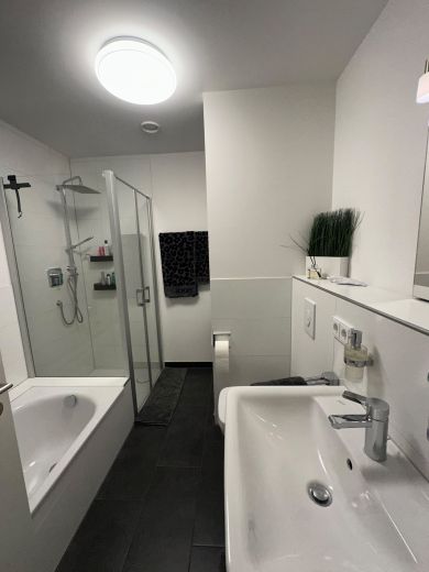 M&ouml;blierte 3-Zimmer Wohnung mit Balkon