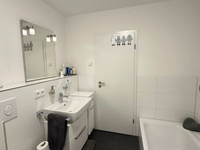 M&ouml;blierte 3-Zimmer Wohnung mit Balkon