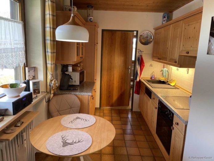 M&ouml;blierte 2-Zimmer-Wohnung mit Balkon in Bergen