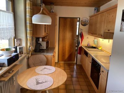 M&ouml;blierte 2-Zimmer-Wohnung mit Balkon in Bergen