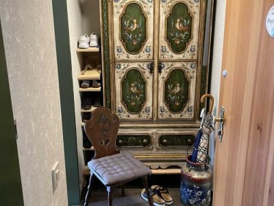 M&ouml;blierte 2-Zimmer-Wohnung mit Balkon in Bergen