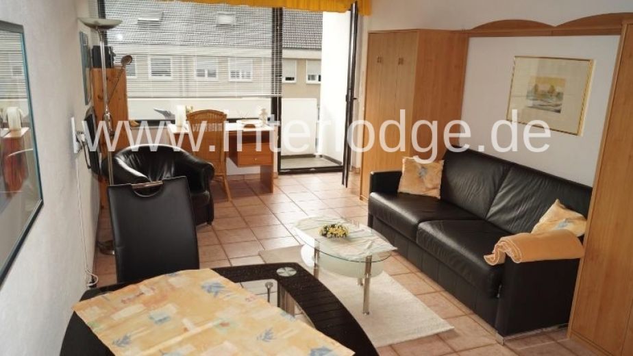 INTERLODGE Helles, modern m&ouml;bliertes Apartment mit Balkon in Dortmund-Oespel