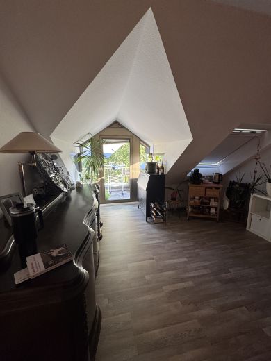 3-Zimmer-Wohnung zur Zwischenmiete in D&uuml;sseldorf Unterbach
