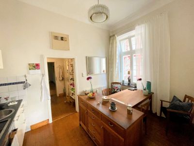 Unterbilk/Hafen Sanierte Altbau-Wohnung in super Lage