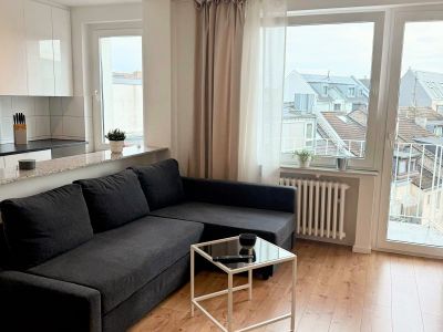 2-Zimmer Wohnung mit Balkon in Parallel-Stra&szlig;e zur K&ouml;nigsallee