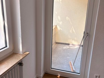 R&uuml;ttenscheider Stern! Sonnige 3 Zimmer Wohnung mit Balkon und Loggia - frisch renoviert -