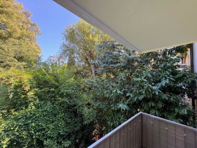 R&uuml;ttenscheider Stern! Sonnige 3 Zimmer Wohnung mit Balkon und Loggia - frisch renoviert -