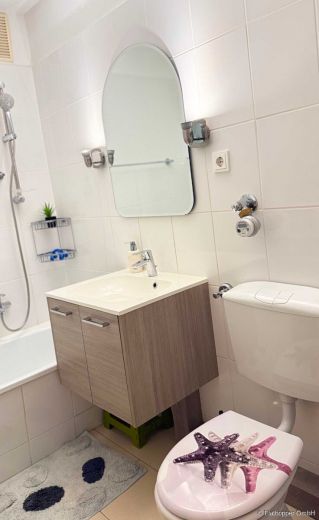 M&ouml;blierte 3-Zimmer-Wohnung in M&uuml;nchen-Aubing