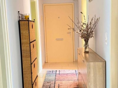 M&ouml;blierte 3-Zimmer-Wohnung in M&uuml;nchen-Aubing