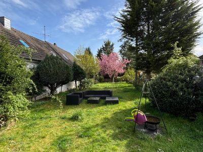 Exklusives m&ouml;bliertes Einfamilienhaus in K&ouml;ln