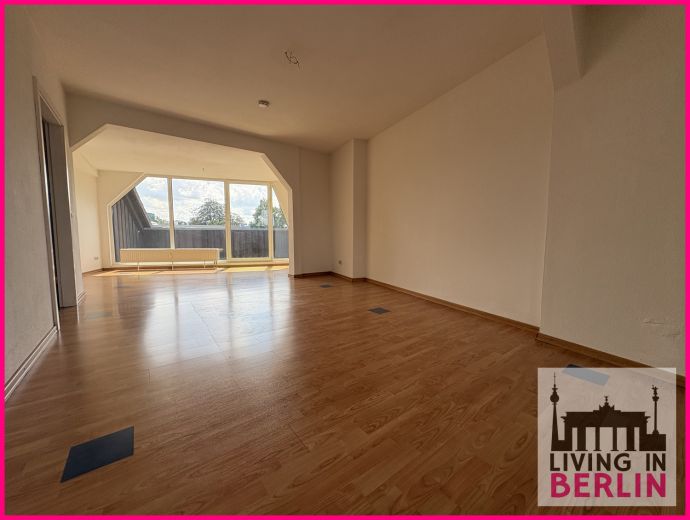 Gem&uuml;tliche Dachgeschosswohnung in Zehlendorf - Befristet!