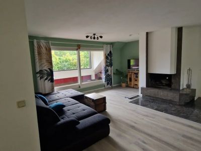 Ruhige Wohnung am Wald mit guter Verkehrsanbindung