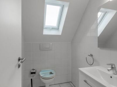 Gro&szlig;z&uuml;giges Wohnen auf Zeit: M&ouml;bliertes 3-Zimmer-Apartment in Bestlage M&uuml;ngersdorf 3- 12 Monate ab sofort