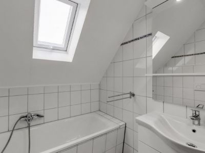 Gro&szlig;z&uuml;giges Wohnen auf Zeit: M&ouml;bliertes 3-Zimmer-Apartment in Bestlage M&uuml;ngersdorf 3- 12 Monate ab sofort