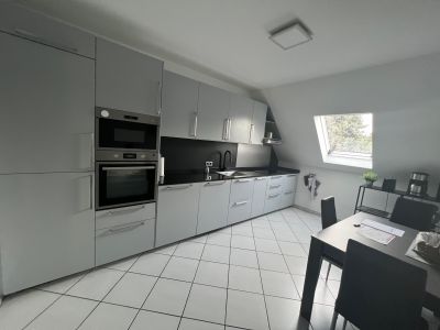 Gro&szlig;z&uuml;giges Wohnen auf Zeit: M&ouml;bliertes 3-Zimmer-Apartment in Bestlage M&uuml;ngersdorf 3- 12 Monate ab sofort
