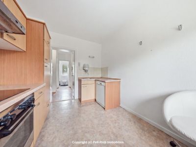 GEM&Uuml;TLICH: Helle 2-Zimmer-Wohnung in ruhiger Lage von Karlsruhe-Knielingen