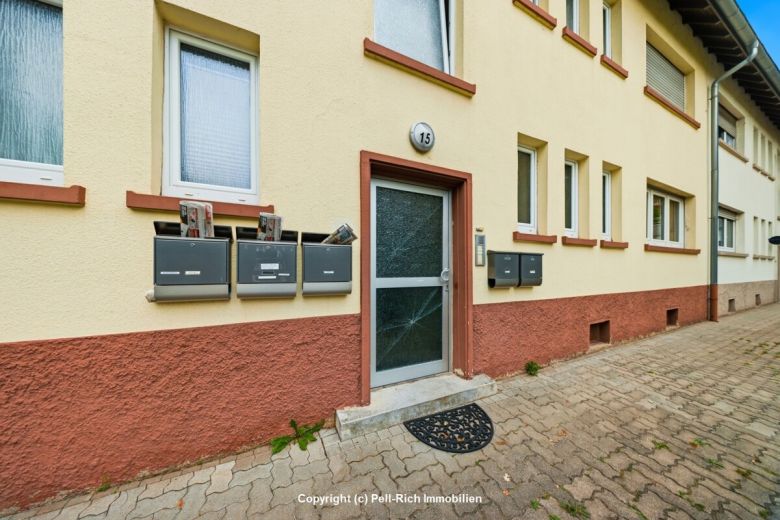GEM&Uuml;TLICH: Helle 2-Zimmer-Wohnung in ruhiger Lage von Karlsruhe-Knielingen