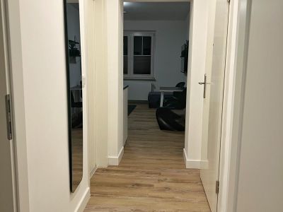 Stilvolles Ambiente, Zentrale Lage: Ihr neues Zuhause in einer luxuri&ouml;s sanierten Wohnung