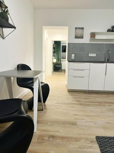 Stilvolles Ambiente, Zentrale Lage: Ihr neues Zuhause in einer luxuri&ouml;s sanierten Wohnung