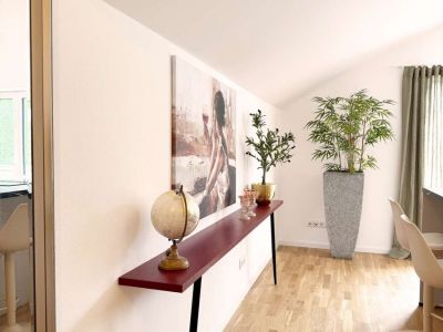 M&ouml;blierte 2-Zimmer-Wohnung mit Dachterrasse in Rosenheim