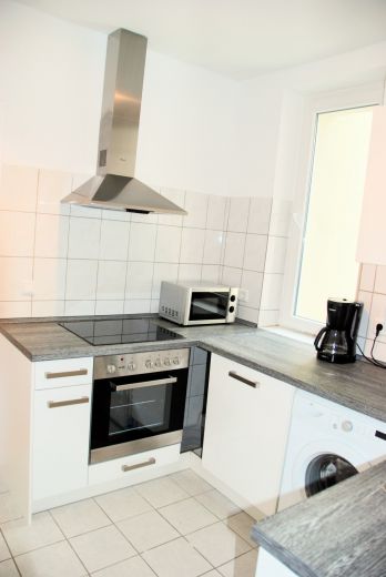 Bilk: stilvolle 2-Zimmer Wohnung mit Terrasse