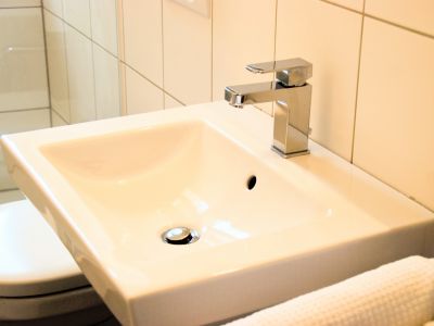 Bilk: stilvolle 2-Zimmer Wohnung mit Terrasse