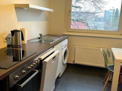 Hafen: moderne 3-Zimmer-Wohnung mit Balkon