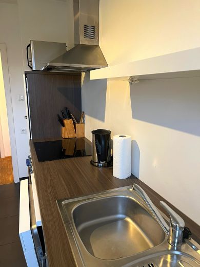 Hafen: moderne 3-Zimmer-Wohnung mit Balkon