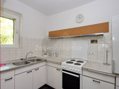 ZeitwohnKontor: Komplett m&ouml;bliert, 2 -Raum-Wohnung mit WLAN und Wintergarten, ruhige zentrale Lage