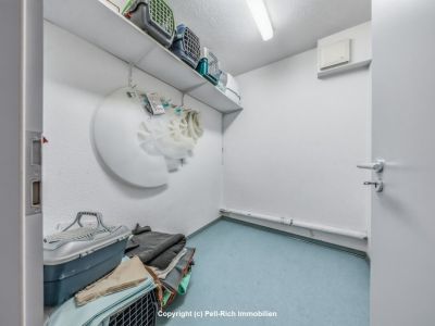 PRAXISVIELFALT: Vielseitig nutzbare Praxisfl&auml;che mit Behandlungs-, OP- und R&ouml;ntgenbereich