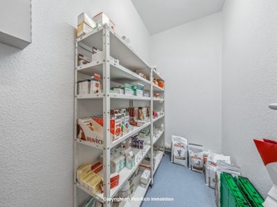 PRAXISVIELFALT: Vielseitig nutzbare Praxisfl&auml;che mit Behandlungs-, OP- und R&ouml;ntgenbereich