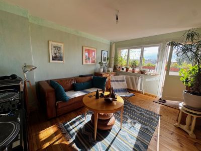 Zweizimmer-Wohnung 60m&sup2; / renoviert, ruhig & hell / 1. 9.- 20.11.2026