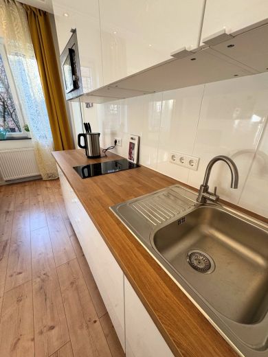 Sanierte 2-Zimmer-Wohnung am F&uuml;rstenwall