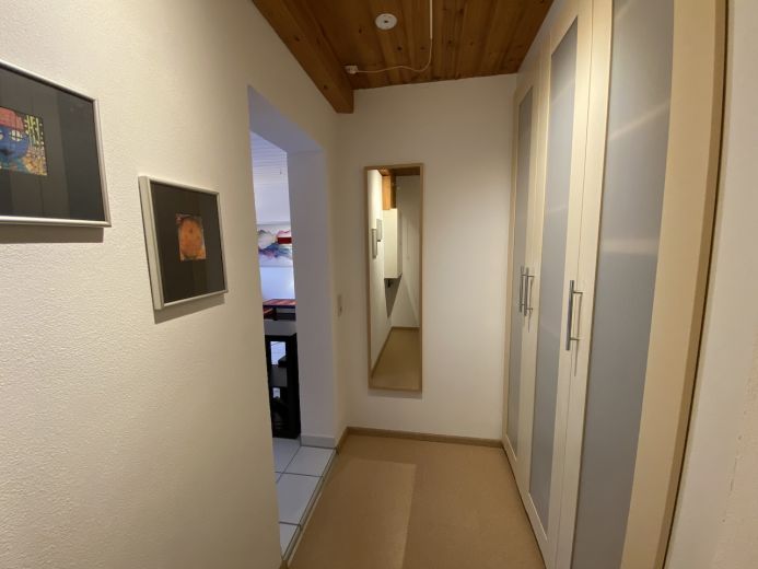 Komplett modernisierte 2-Raum-Wohnung f&uuml;r 1 Person