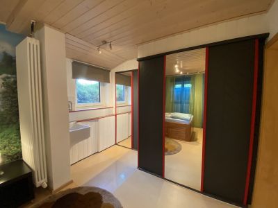 Komplett modernisierte 2-Raum-Wohnung f&uuml;r 1 Person
